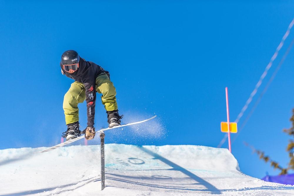 Sundance Resort Big White Eksteriør billede